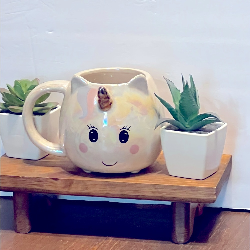 strawberry street sleeping unicorn 5”Porcelain cup